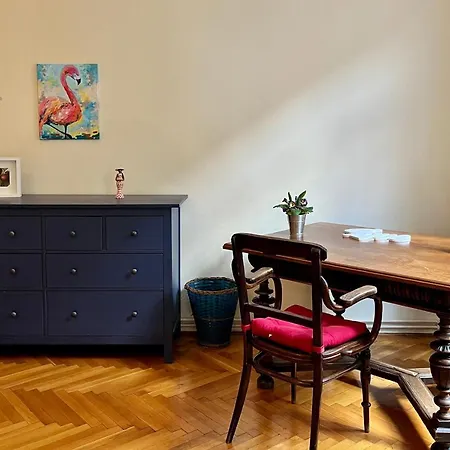Zen Hostel By Central Market-2